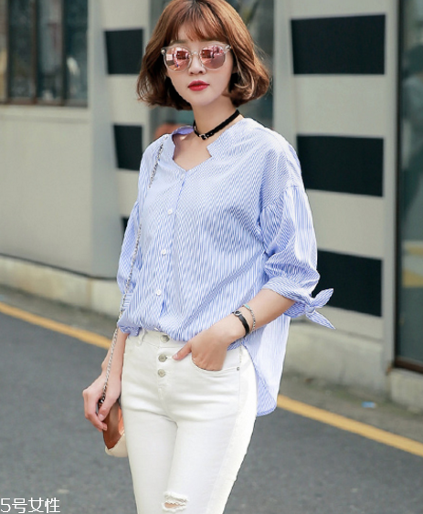 豎條紋衣服怎么搭配？顯瘦顯高不在話下