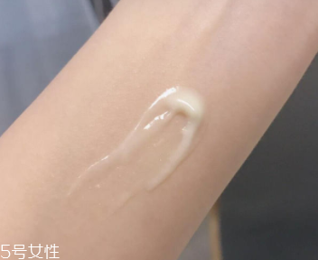 碧柔藍管防曬有酒精嗎？酒精過敏者慎用