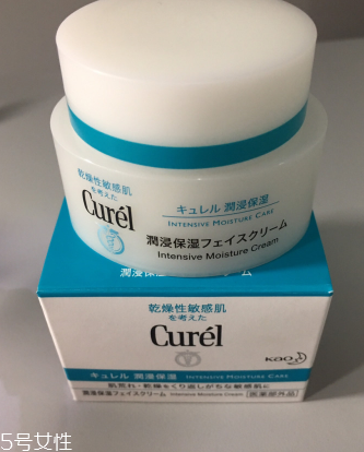 面霜可以當眼霜嗎？年輕肌膚可以少量用