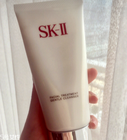 sk2氨基酸洗面奶怎么樣？能洗掉淡妝