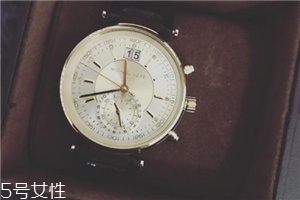 michael kors手表怎么調(diào)時(shí)間？mk手表這樣用