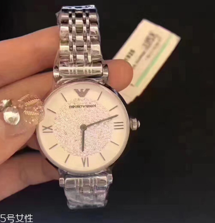 armani阿瑪尼滿天星手表防水嗎？