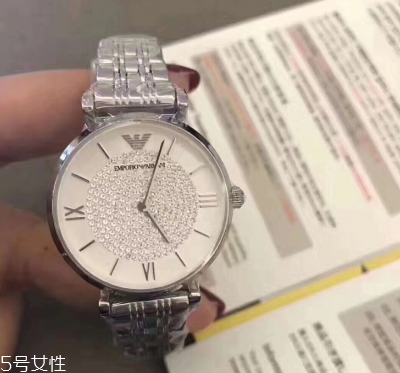 armani阿瑪尼滿天星手表是機(jī)械表嗎？