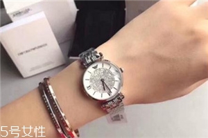 armani阿瑪尼滿天星手表是機(jī)械表嗎？