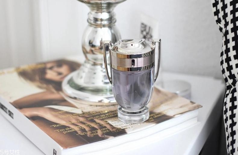 帕科男士淡香水怎么樣？paco rabanne invictus香評(píng)