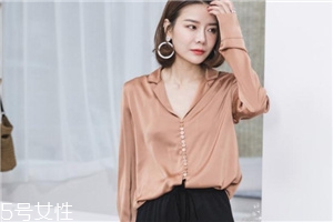襯衫粘毛是質(zhì)量問題嗎？襯衫粘毛這樣解決