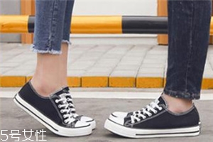 帆布鞋要墊鞋墊嗎？不同情況不同對待