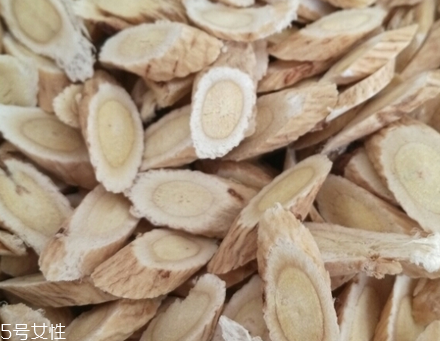 黃芪是什么味道？有點(diǎn)大豆味