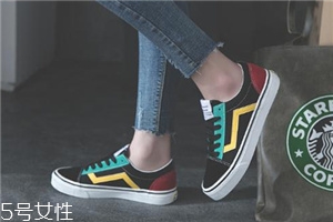 帆布鞋為什么容易開膠？帆布鞋要仔細(xì)愛護(hù)