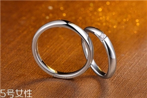 婚戒買黃金還是鉆石？兩者優(yōu)缺點對比
