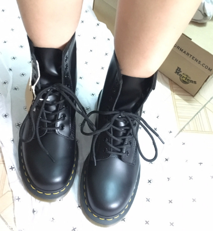 dr.martens是哪個(gè)國(guó)家的？首屈一指的工鞋品牌