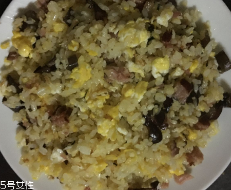 煙熏臘肉怎么保存？通風(fēng)處保存