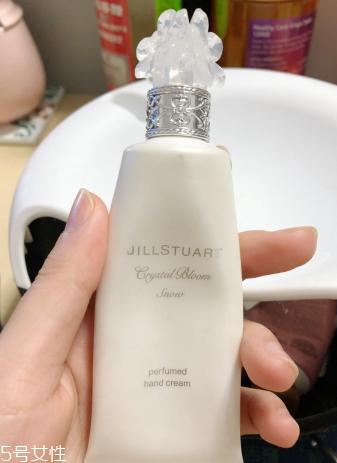 jill stuart護(hù)手霜好用嗎？不黏不膩四季可用