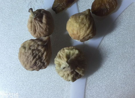 無花果干是什么味道？味道甜甜的