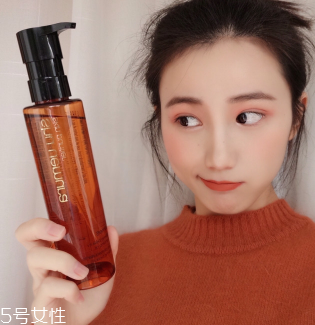 干皮卸妝用什么好？六款溫和保濕卸妝產(chǎn)品