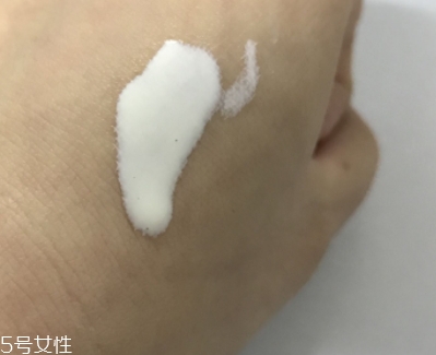 防曬乳可以當(dāng)隔離用嗎？不可用在妝前