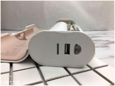 歐樂(lè)b電動(dòng)牙刷怎么樣？四個(gè)刷頭很好用
