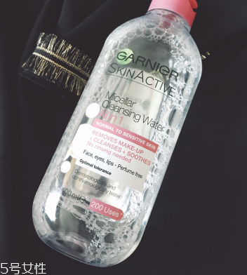 卸妝水用多了傷皮膚嗎？敏感肌用溫和卸妝水