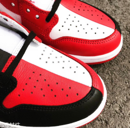 aj 1 homage to home禁穿芝加哥陰陽配色貨量有多少？