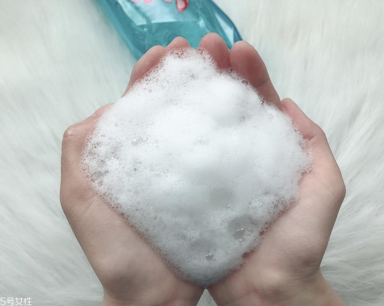 清揚0硅油洗發(fā)水好用嗎？自帶高級感香調