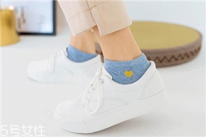 襪子染色了怎么去除？襪子染上顏色這樣洗