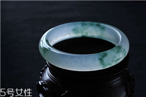 玉手鐲可以戴著睡覺嗎？玉手鐲有助于睡眠