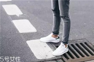 小白鞋開膠了怎么辦？一招拯救開膠小白鞋