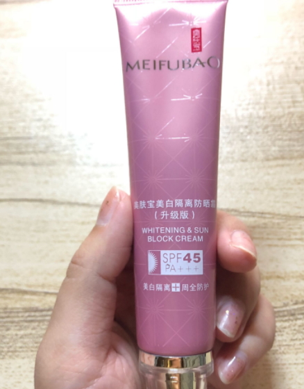 美膚寶和百雀羚哪個好？美膚寶和百雀羚品牌對比