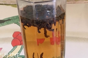 紅茶會影響睡眠嗎？喝紅茶會睡不著嗎？