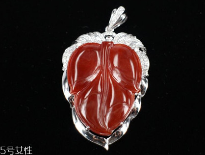 紅翡翠價(jià)格一般多少？紅翡翠的市場(chǎng)價(jià)值