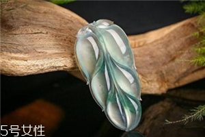 翡翠葉子的寓意是什么？翡翠樹葉寓意介紹