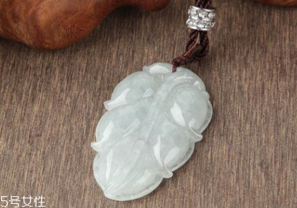 翡翠葉子價(jià)格是多少？翡翠葉子一般多少錢