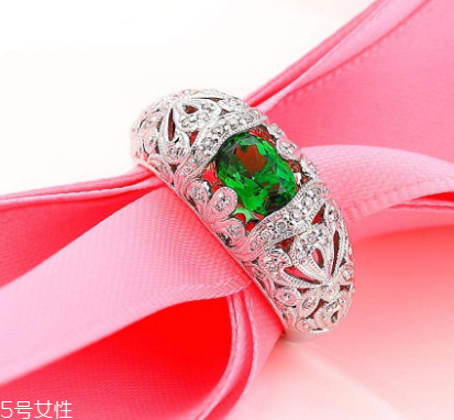 碧璽戒指面劃痕怎么辦？碧璽戒指劃痕修復(fù)方法