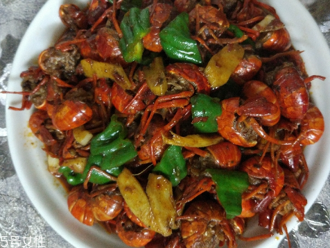 麻辣小龍蝦是哪個地方的菜系？