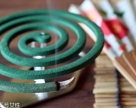 欖菊蚊香和超威蚊香哪個(gè)好？