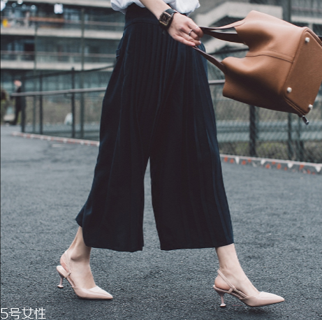 矮個(gè)子穿什么鞋子顯高？顯腿長的鞋子款式推薦