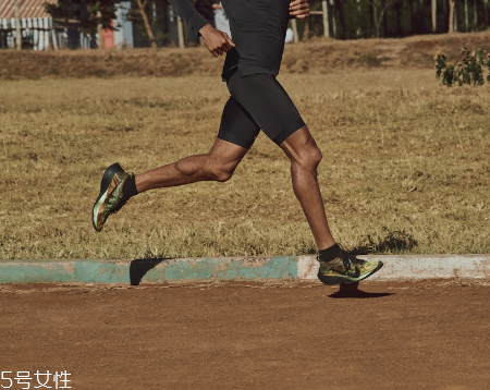 耐克3d打印跑步鞋怎么樣？nike zoom vaporfly elite flyprint評(píng)測