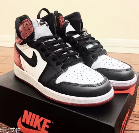 aj 1黑腳趾多少錢(qián)？aj 1黑腳趾市場(chǎng)價(jià)格