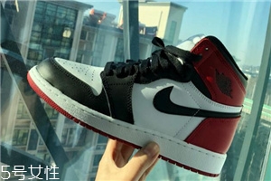 aj 1黑腳趾多少錢(qián)？aj 1黑腳趾市場(chǎng)價(jià)格