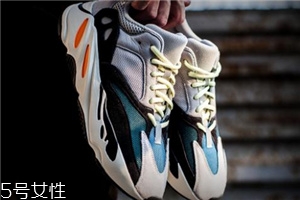 yeezy 700開箱測評(píng) yeezy 700上腳腳感怎么樣