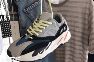 yeezy 700偏碼嗎？yeezy 700碼數(shù)正常嗎