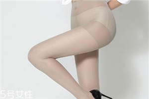 穿絲襪要穿內(nèi)褲嗎？絲襪用不用穿內(nèi)褲