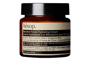 aesop蜜柑水潤乳要避光嗎 伊索蜜柑水潤乳霜使用測評(píng)