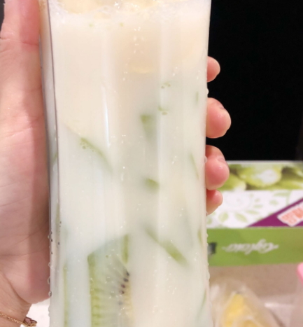 skg和小熊哪個品牌好？skg和小熊對比