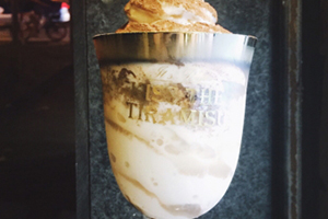 Kiss The Tiramisu冰淇淋多少錢一個(gè)？高腳杯提拉米蘇冰淇淋