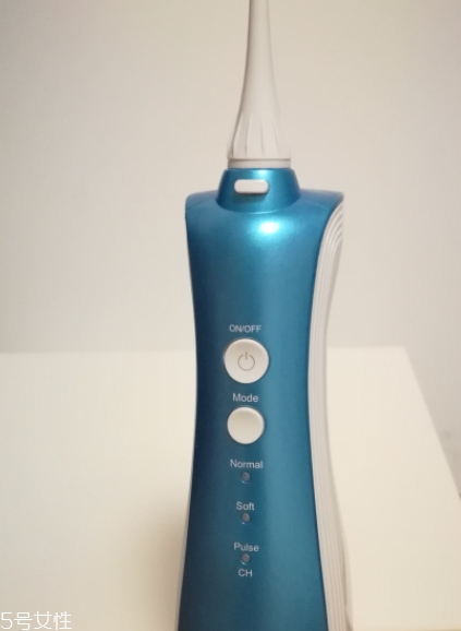 沖牙器能代替牙刷嗎？用沖牙器要刷牙嗎