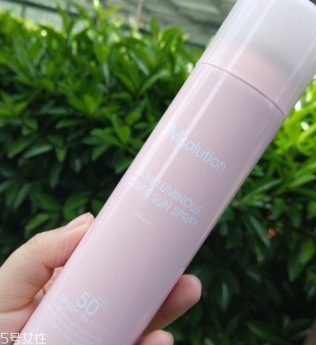 jm玫瑰防曬噴霧和jm珍珠防曬噴霧哪個(gè)好？