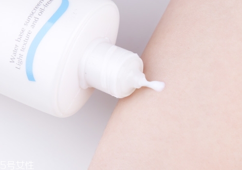 身體防曬乳哪個牌子好？身體防曬乳排行榜