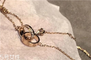 項(xiàng)鏈多長(zhǎng)比較合適？項(xiàng)鏈選什么長(zhǎng)度最好