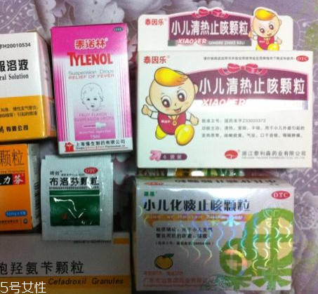 退燒藥會引起嘔吐嗎？吃退燒藥會吐嗎？